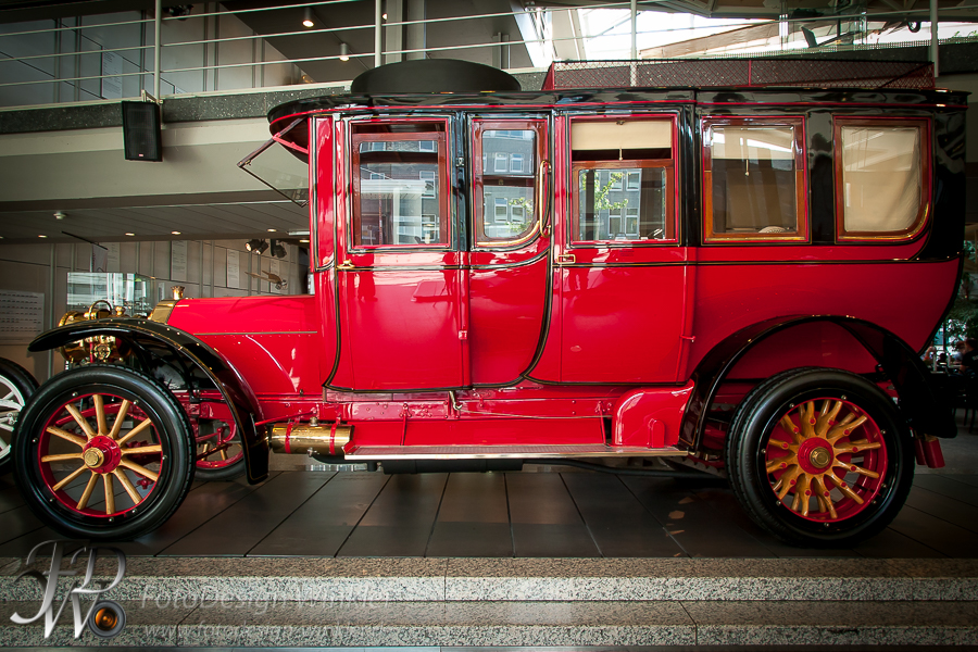 Mercedes Benz Museum Stuttgart