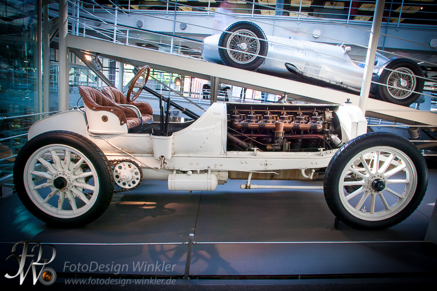 Mercedes Benz Museum Stuttgart